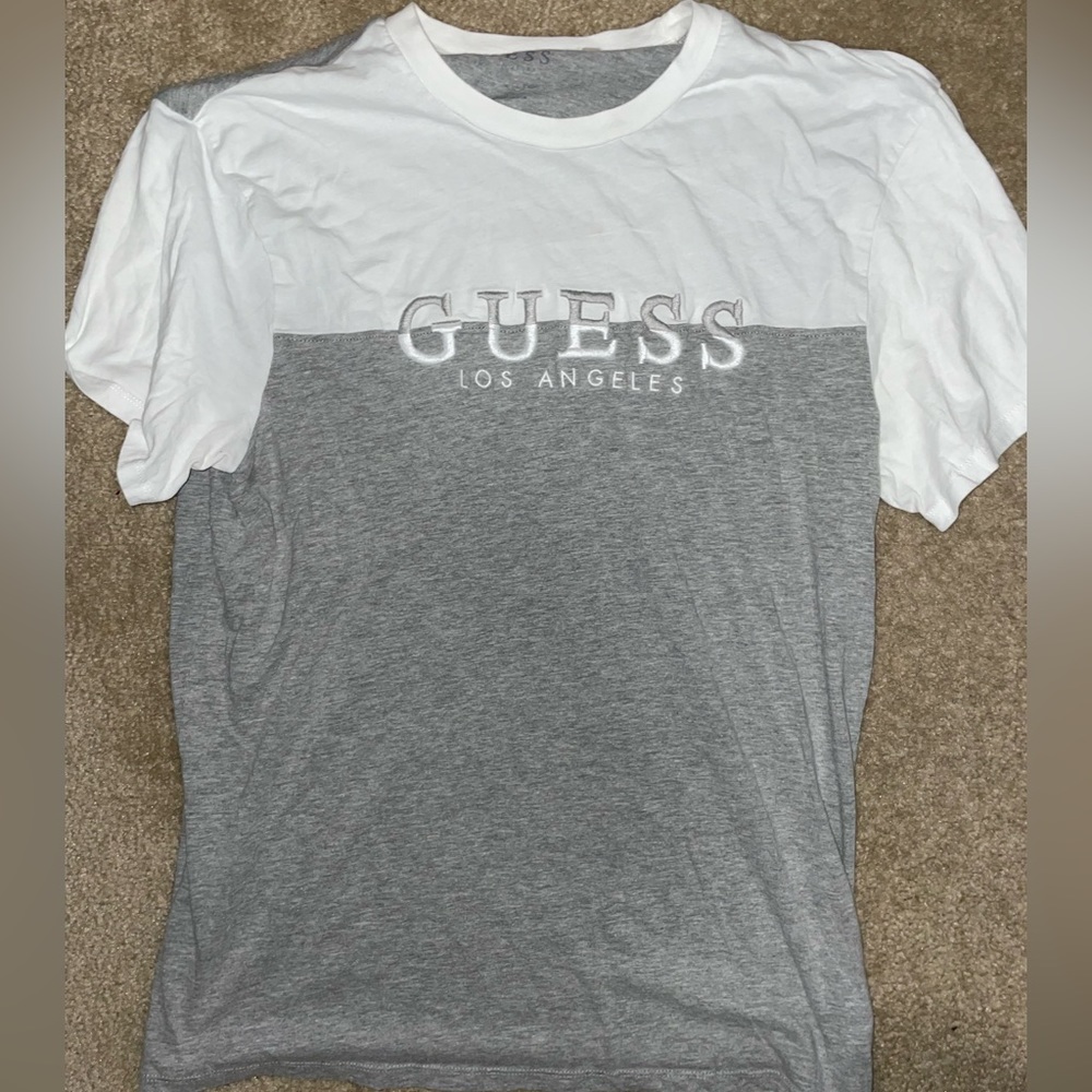 Men’s Guess Gray/White t shirt size L